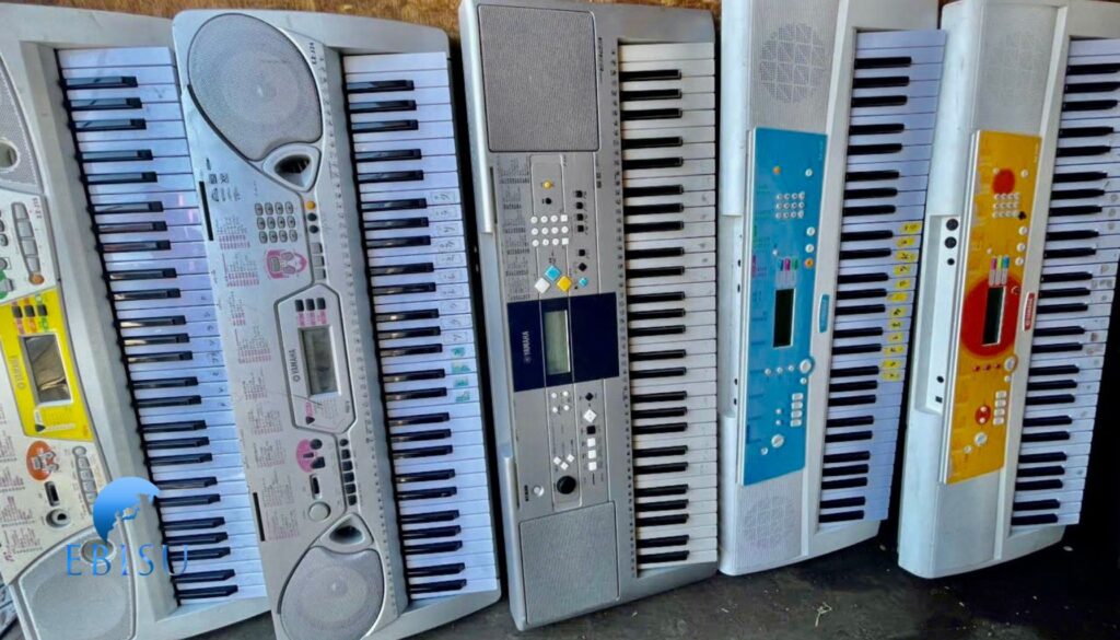 中古キーボード